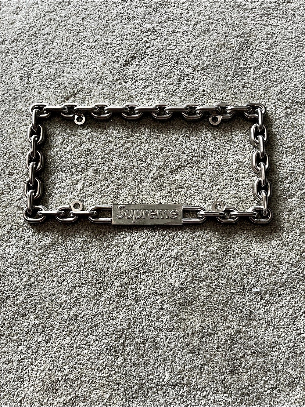 Supreme Chain License Plate Frame Silver